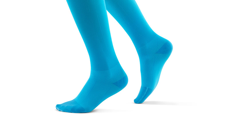Hochwertige Sportkompressionsstrümpfe Abbildung Sportkompressionsstrümpfe, Farbe blau