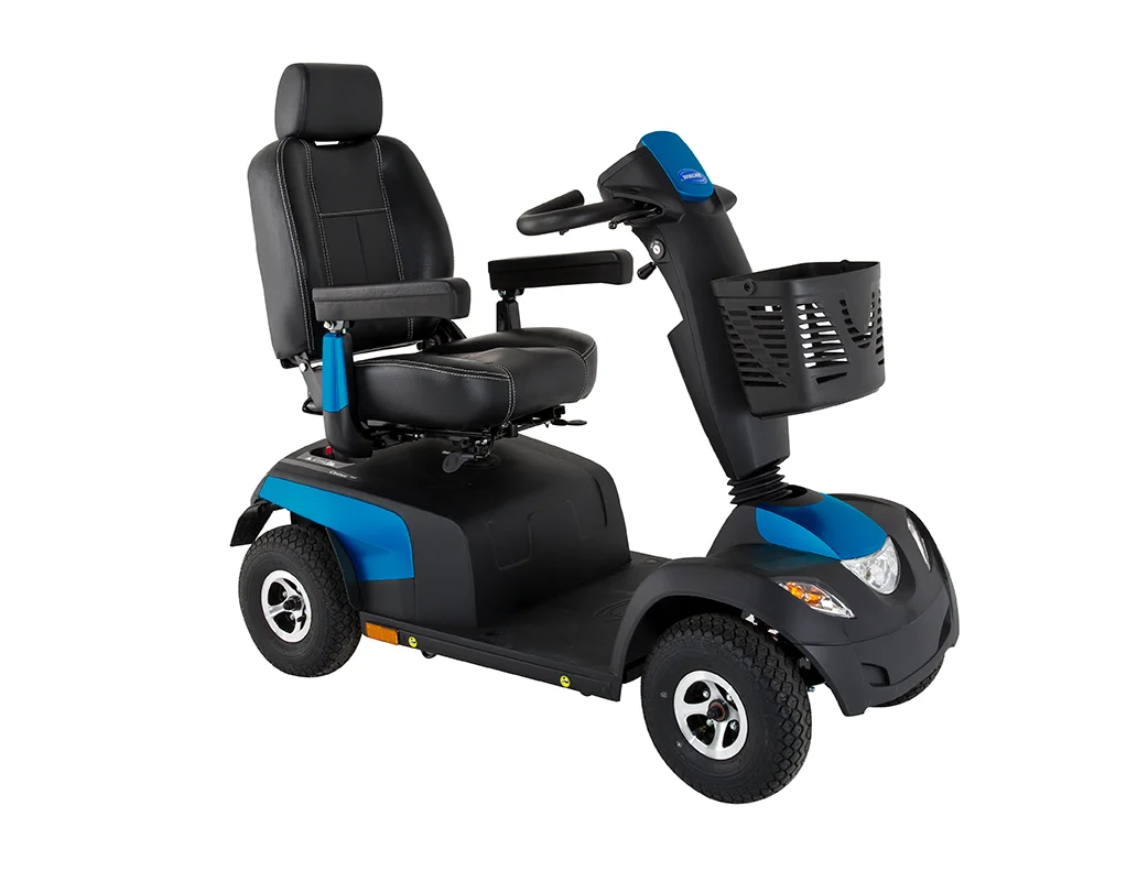 Invacare Comet Pro Farbe himmelblau Invacare Comet Pro