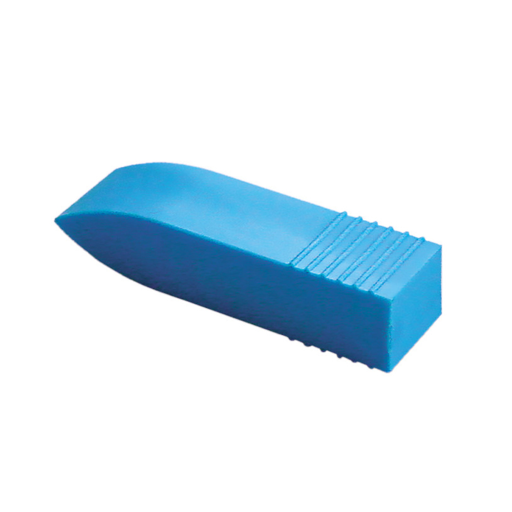 Blauer ratiomed Mundkeil aus Gummi zur Anwendung als Beißschutz bei krampfenden Patienten.